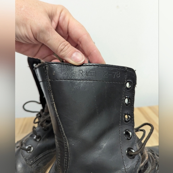 Vintage Leather Tall Combat Boots Military Boots 1978 8 Eye Punk Goth 9.5 Mens - Picture 10 of 14